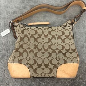 Pre-Loved Coach Signature  Canvas Shoulder & Crossbody Bag